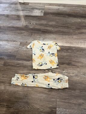 Bluey Kids Grey Character Print Pajama Set - Short Sleeve Top & Pants